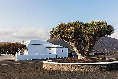 《勇气默示录2终结次元》发售8周年 官方发布贺图